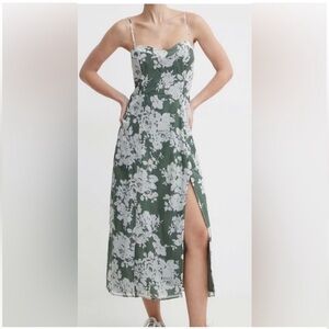 $130 Abercrombie & Fitch Green Floral Camille Dress in XLP